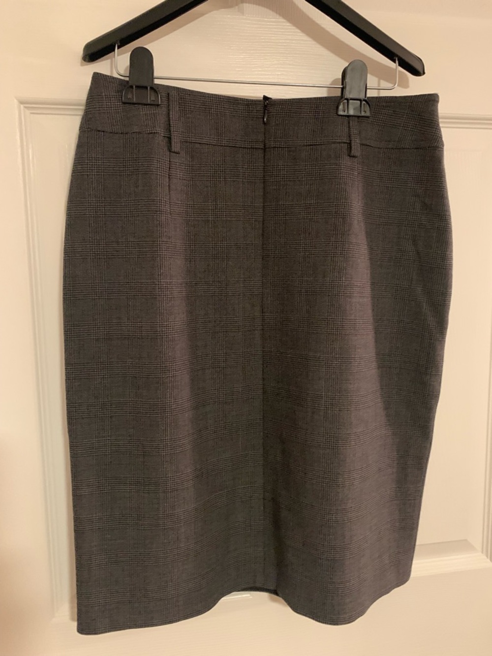 Akris Punto Gray Plaid Skirt Suit - Picture 9 of 12